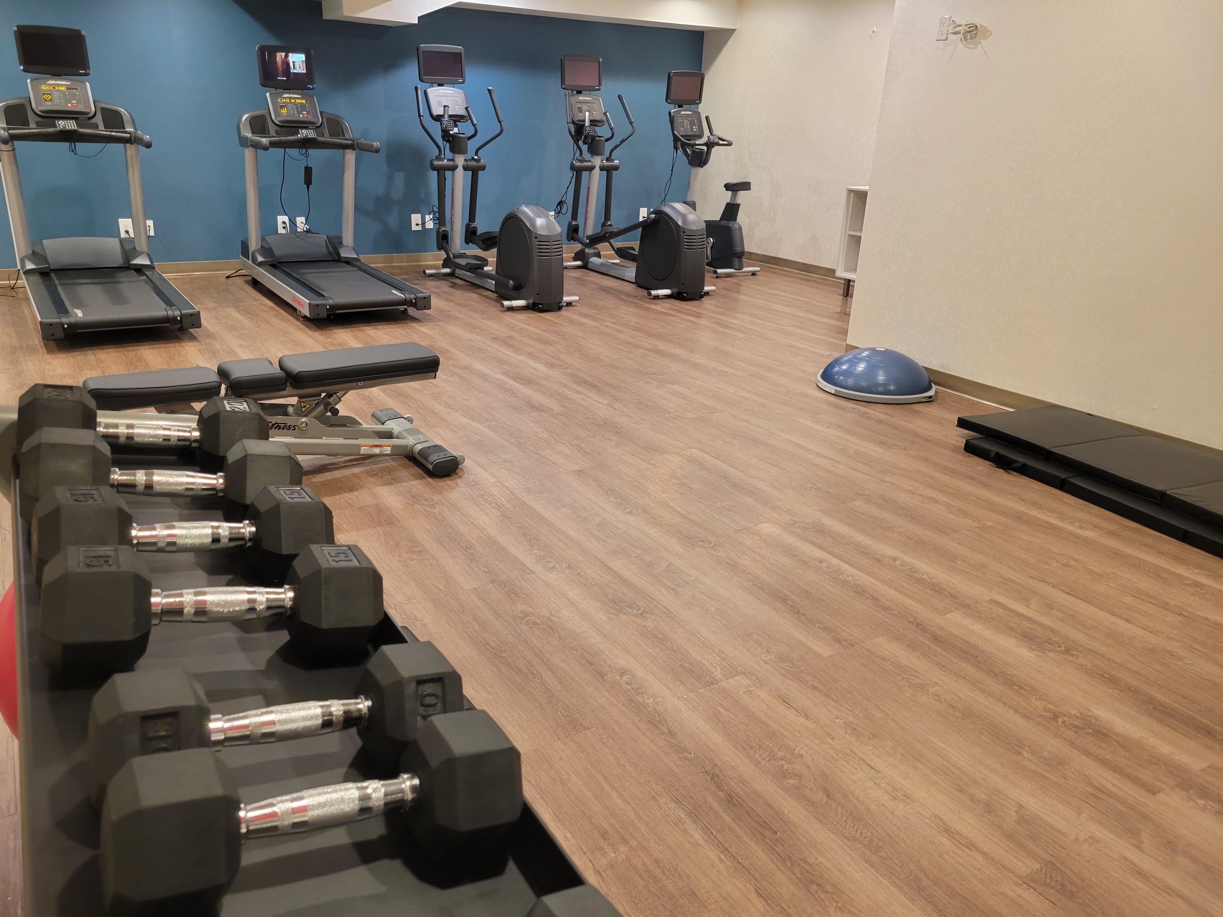 Holiday Inn Express Maspeth By Ihg New York Dış mekan fotoğraf