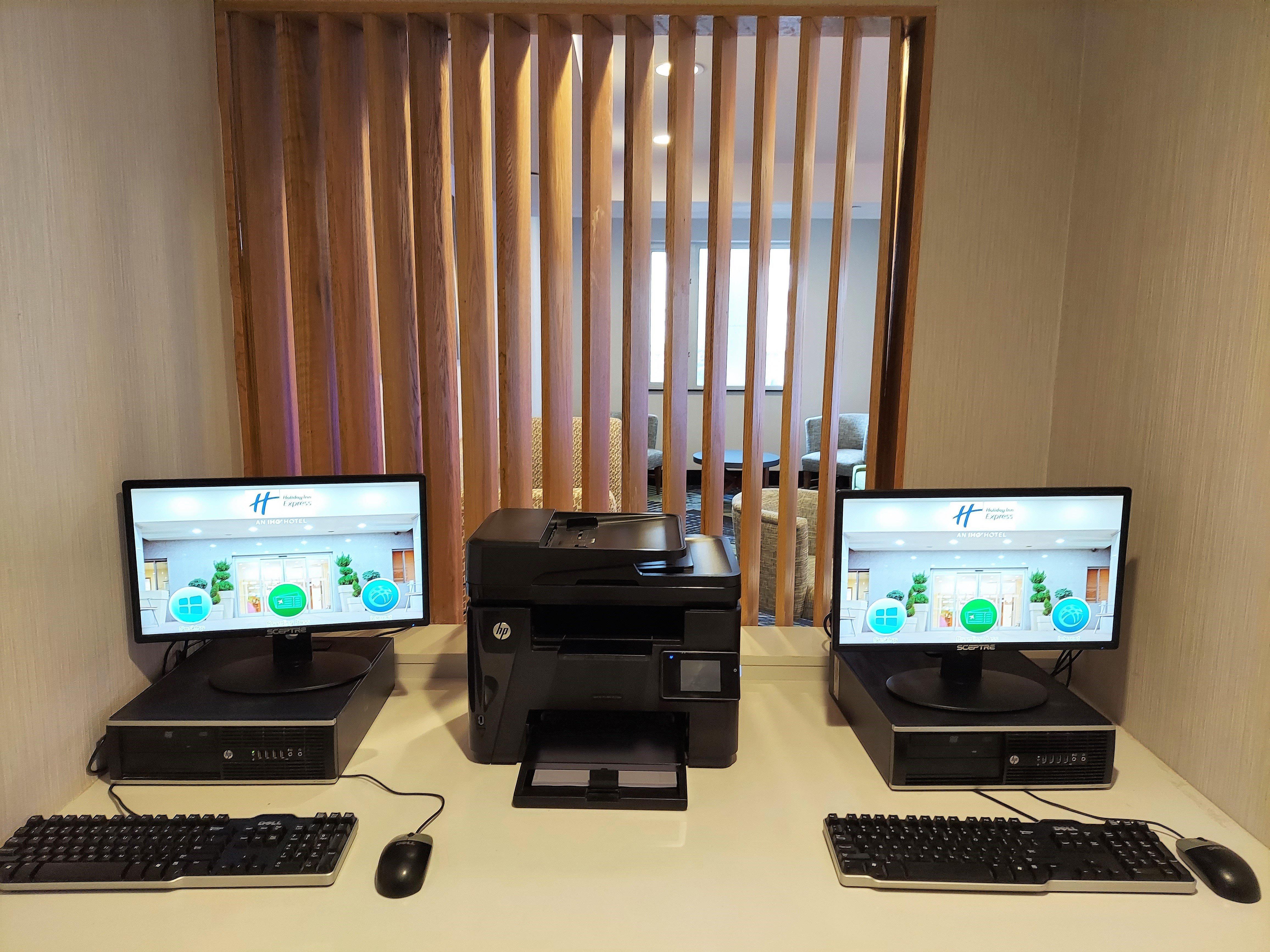 Holiday Inn Express Maspeth By Ihg New York Dış mekan fotoğraf